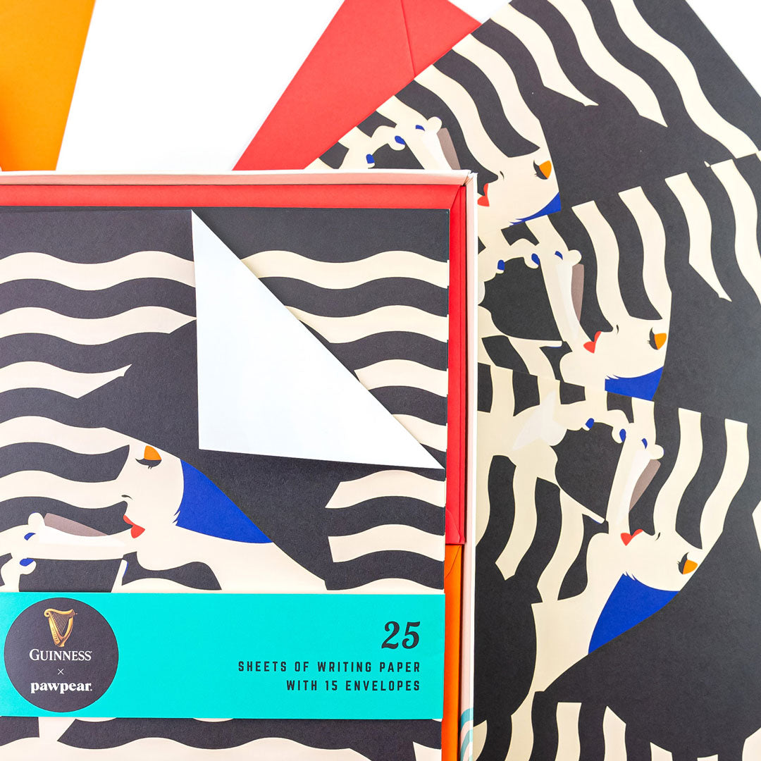 LITTLE BLACK DRINK Writing set