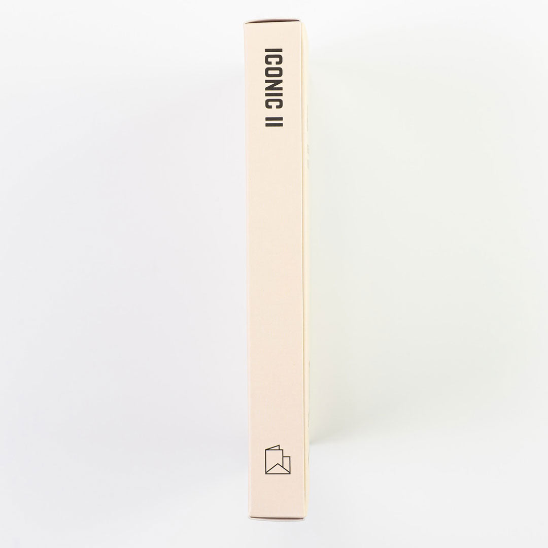 ICONIC II Greeting Card Box